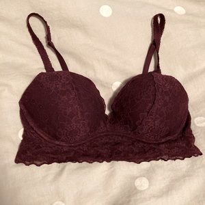 $2/40 Victoria’s Secret Pink Medallion Bralette